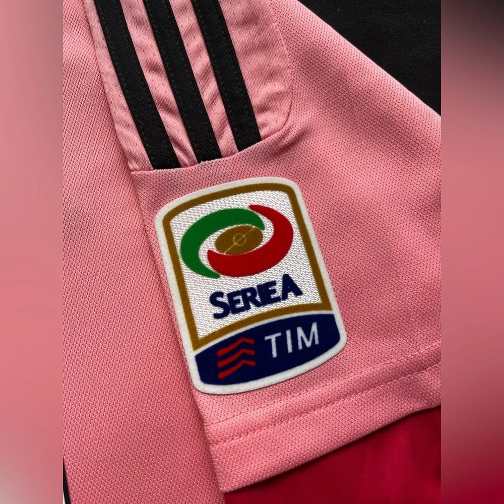 Pogba #10 2015 Longsleeve Juventus Pink Retro Soccer Jersey - Picture 4 of 6